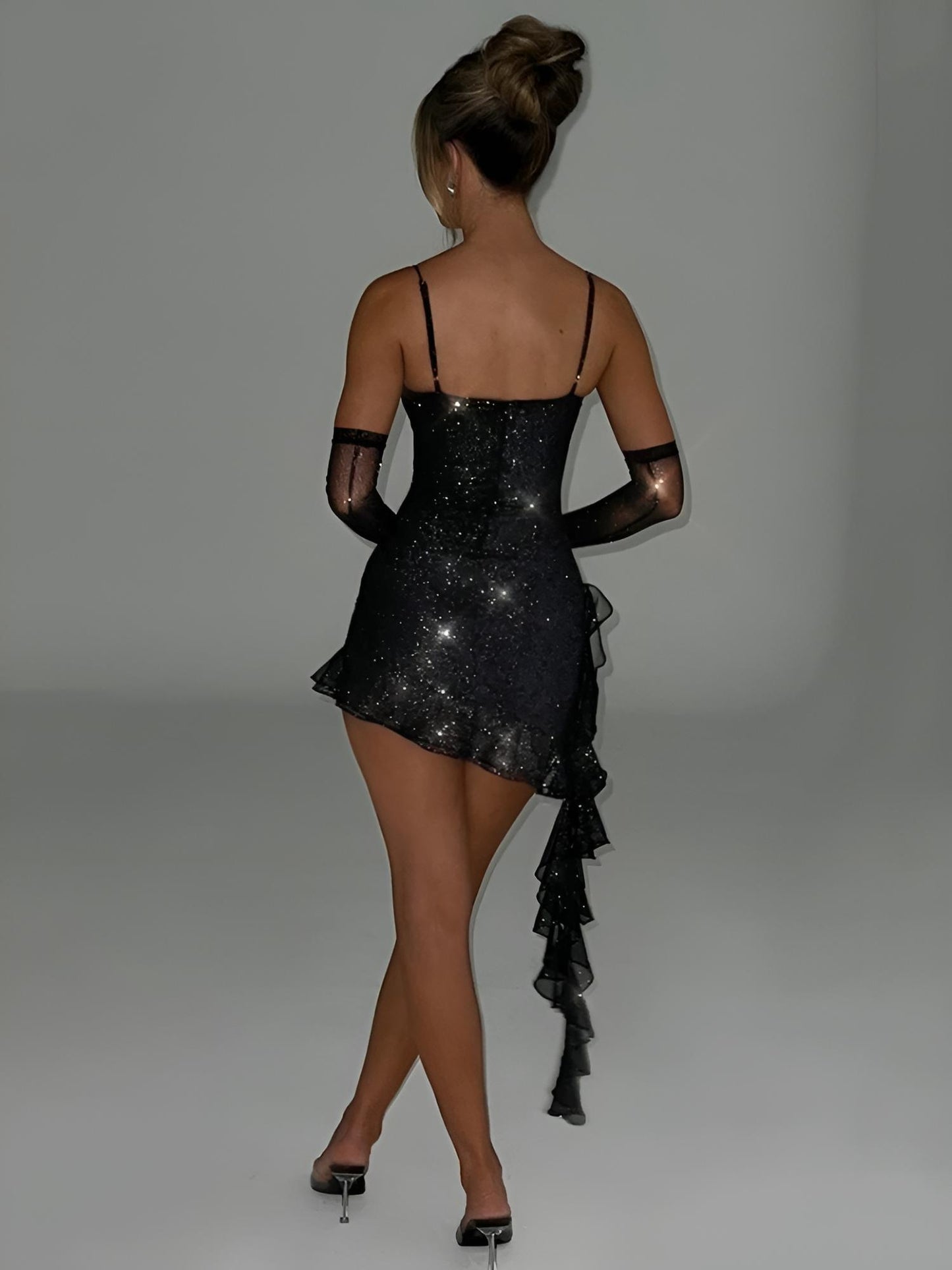 Stellar Sparkle: Glamorous Sequin Mini Dress for Women